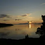 Modern With Panoramic Views Of Vestfjorden *