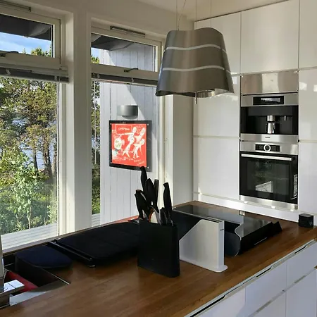 Modern With Panoramic Views Of Vestfjorden Tranøya